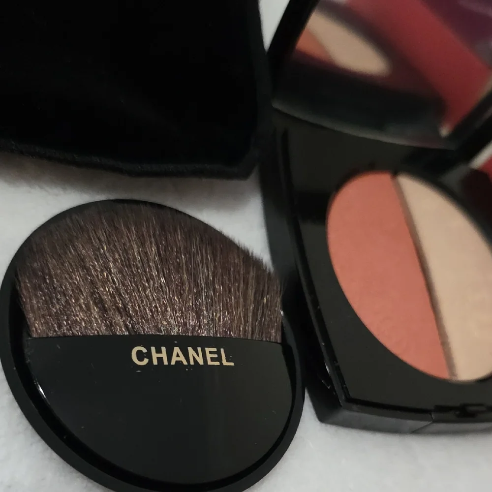 NEW~ CHANEL JARDIN IMAGINAIRE Blush & Highlighter Duo - Gold and Peach